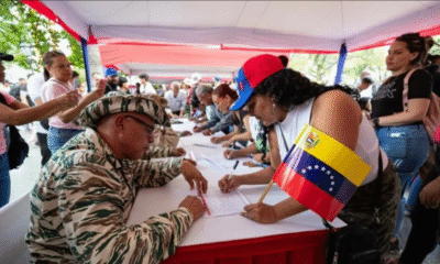 Venezolanos responden al llamado de Maduro para fortalecer la milicia