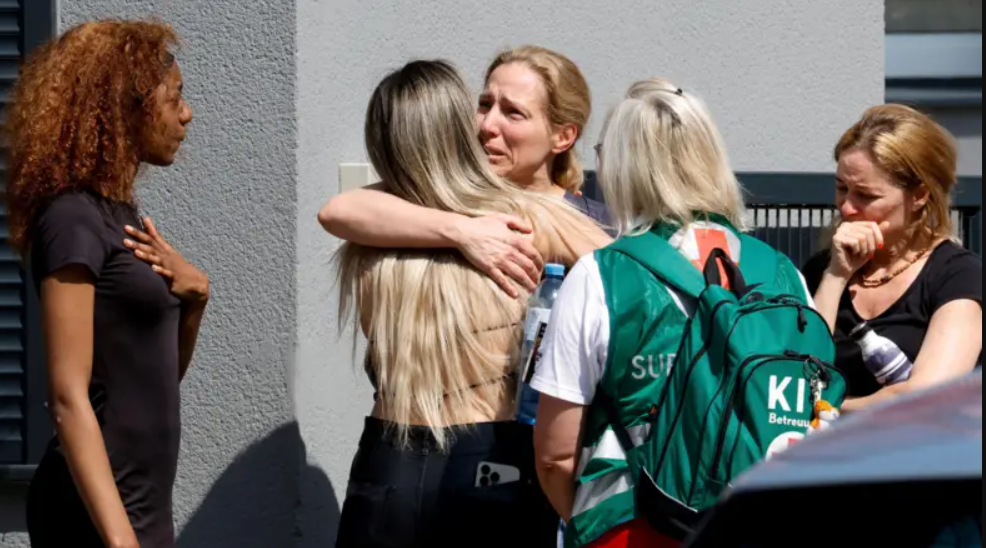 Austria prohibirá a menores de 21 años poseer armas tras el tiroteo escolar con 10 muertos