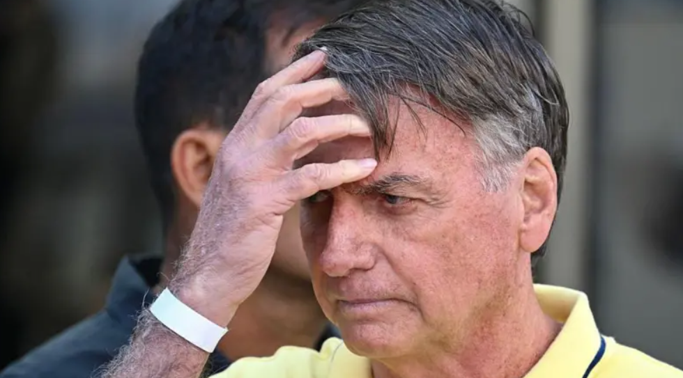 Condenan a Jair Bolsonaro a 27 años de prisión