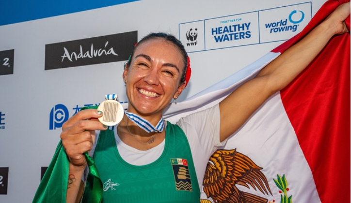 Kenia Lechuga logra el bronce en Mundial de Remo Shanghái 2025