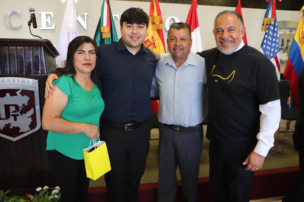 UPT envía a 21 estudiantes a movilidad nacional e internacional