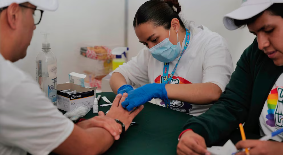 VIH en México registra repunte histórico con más de 12 mil casos en nueve meses