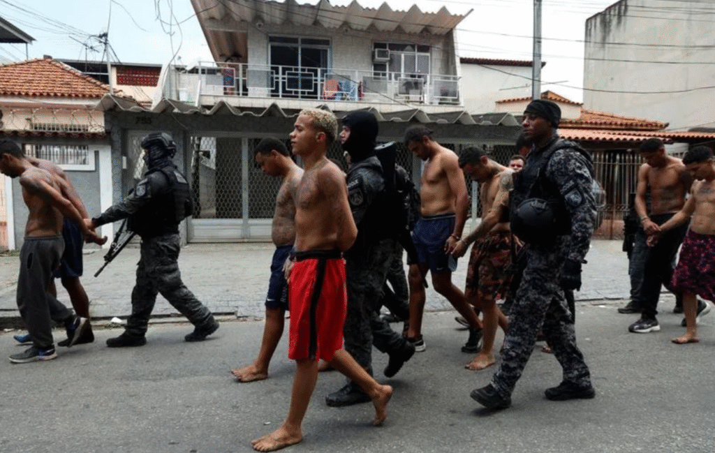 Hallan más de 40 cadáveres en la calle tras la operación policial más letal de Río de Janeiro