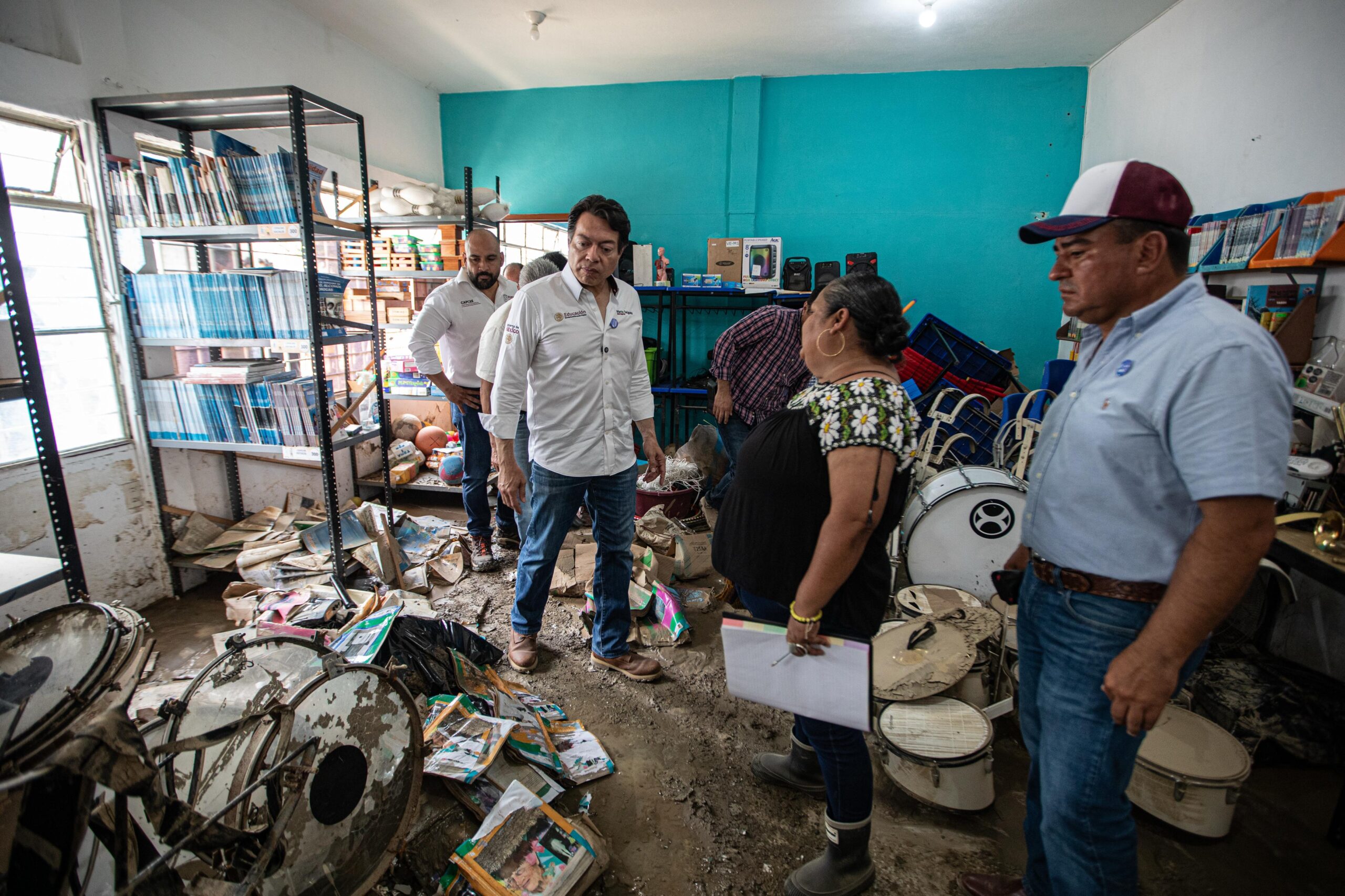 SEP garantiza atención integral en reparación de daños, recuperación de útiles, mobiliario y equipo de escuelas afectadas