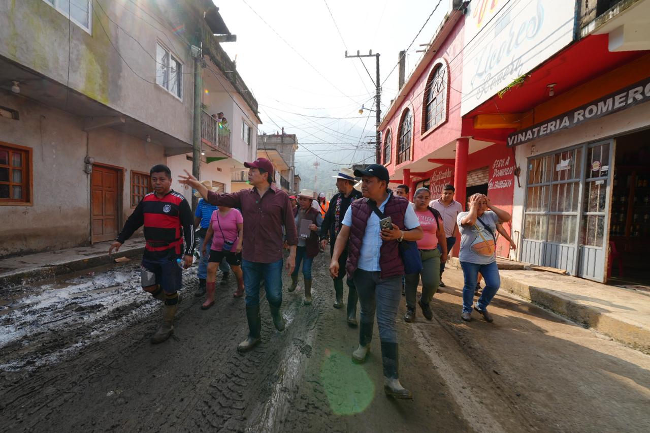 Seguro institucional por 3 mil 200 mdp permitirá atender daños en escuelas tras las lluvias