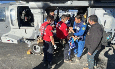 La Armada de México suma esfuerzos con puentes aéreos y marítimos para la entrega de medicamentos y víveres a la población afectada