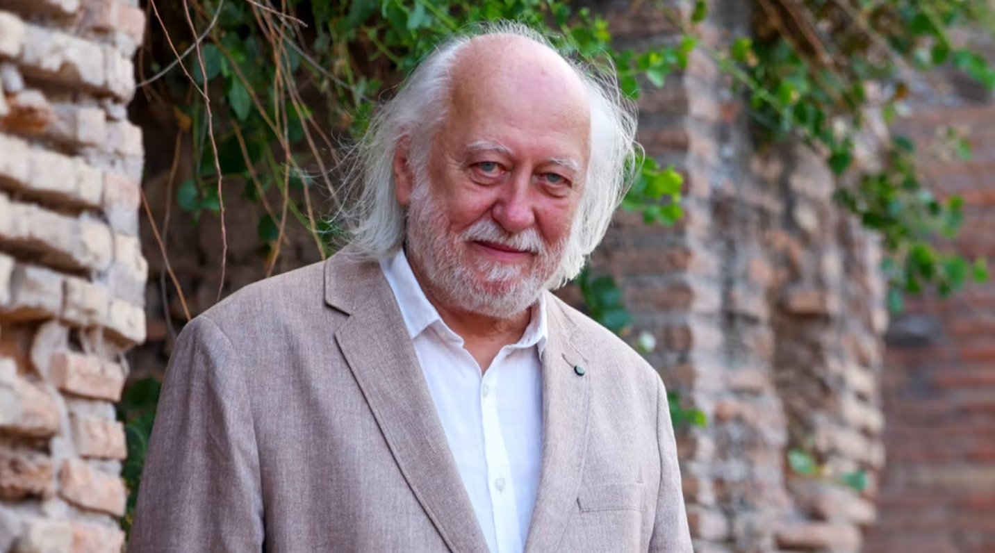 László Krasznahorkai gana el Nobel de Literatura 2025
