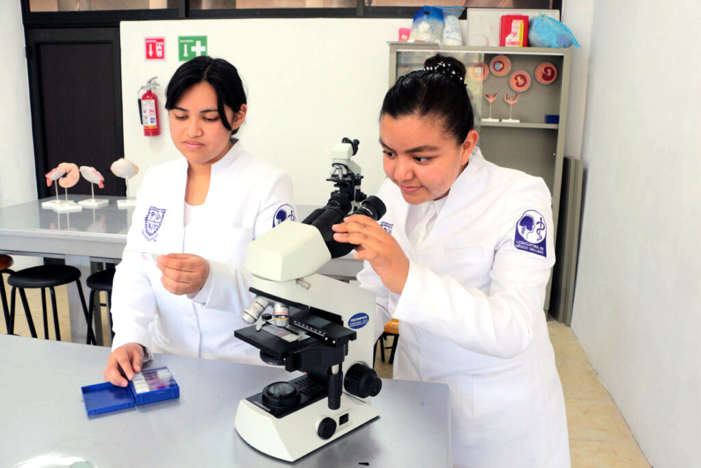 Invita UPP a simposio de ciencias e ingenierías