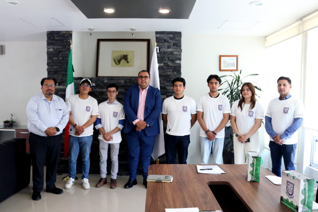 UPP participa en Expo Ciencias Internacional en Emiratos Árabes