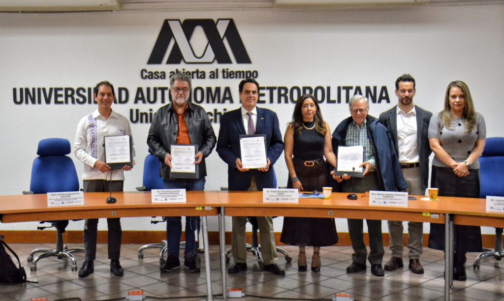 Con apoyo de sus titulares SEP y AEFCM, firman convenios para fortalecer la formación de docentes en la capital del país