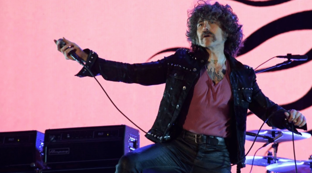 AFI regresó a México con un show lleno de energía