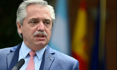 Confirman cargos por corrupción contra expresidente Fernández