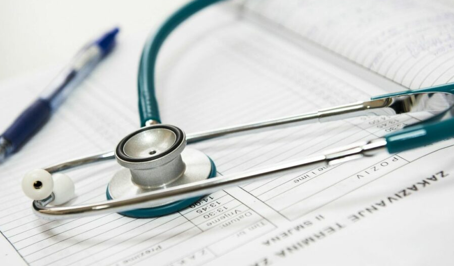 Enfermedades del corazón encabezan defunciones en México: INEGI