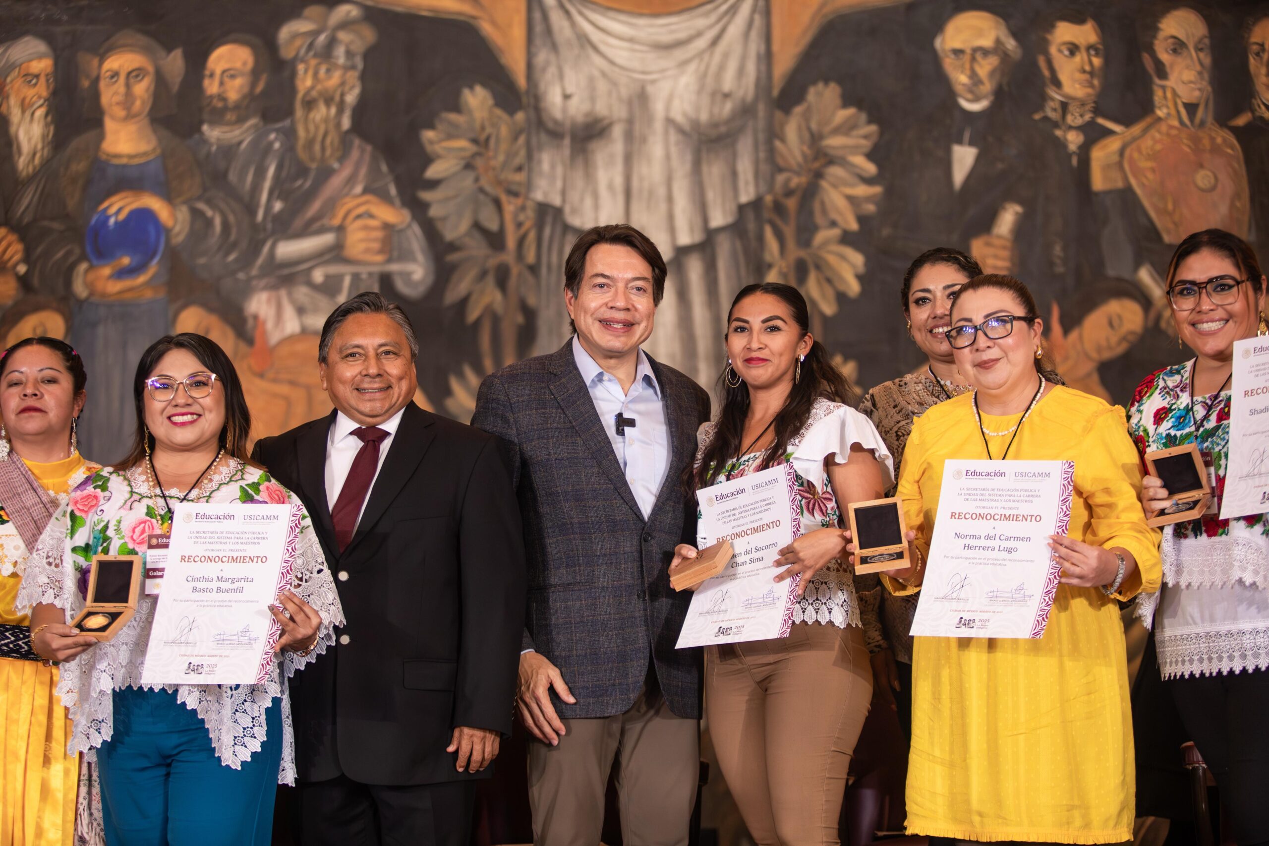 Entrega SEP 3 mil 843 reconocimientos a maestras y maestros por las mejores Prácticas Educativas en 2025