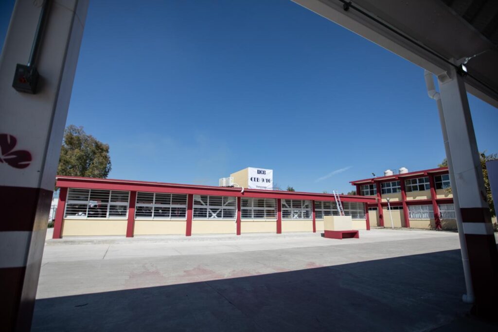 En Chihuahua, Edomex, Hidalgo, Querétaro, Qroo, Tamaulipas y Yucatán se construyen CBTIS para beneficiar a estudiantes