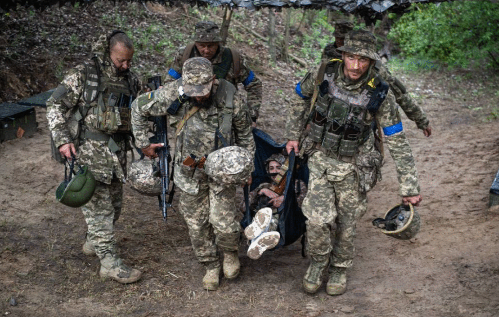 Irán anuncia la construcción de ocho nuevas plantas nucleares con ayuda de Rusia