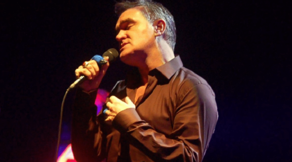 Morrissey cancela conciertos en México y los memes no perdonan