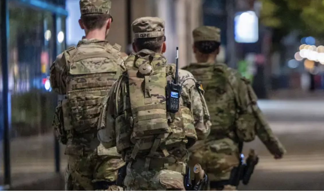 Pentágono retira tropas de la Guardia Nacional de Chicago y Portland