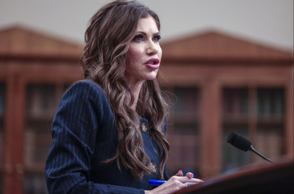 Sospechoso de tiroteo en Washington D.C. se radicalizó en EE.UU., según Kristi Noem