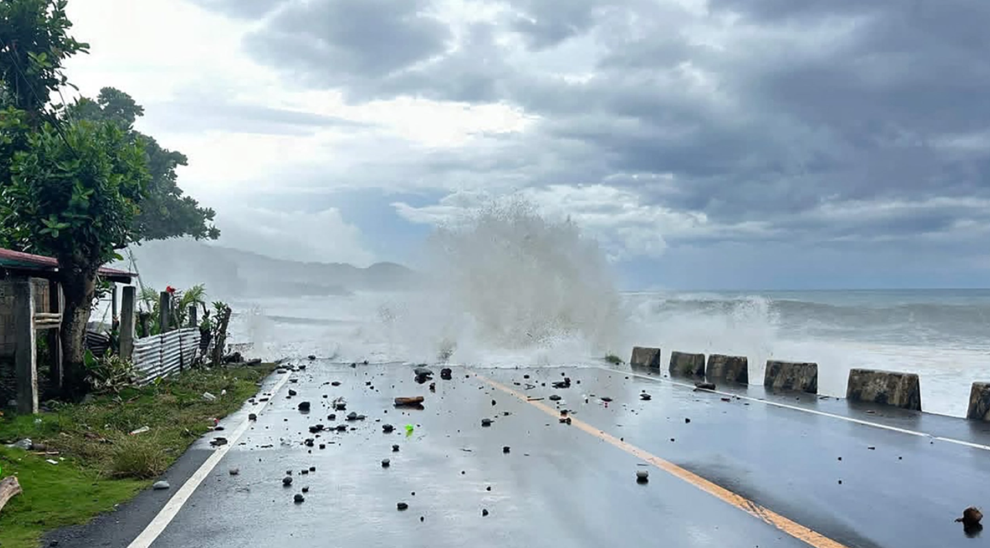 Supertifón Fung-wong toca tierra en Filipinas