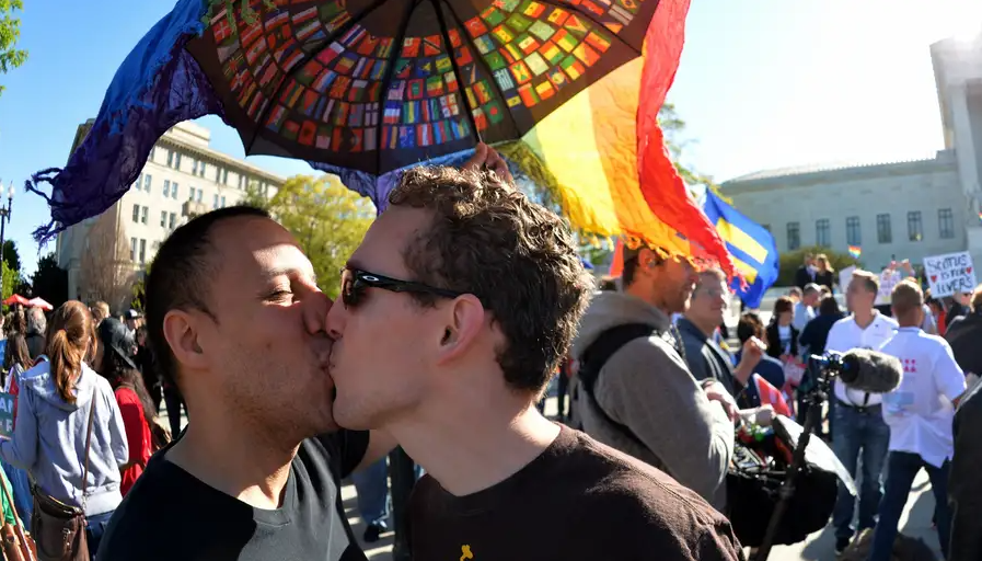 Tribunal de EUA rechaza modificar el derecho al matrimonio igualitario