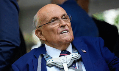 Trump indulta a Giuliani, exasesor acusado de intervenir en elección 2020