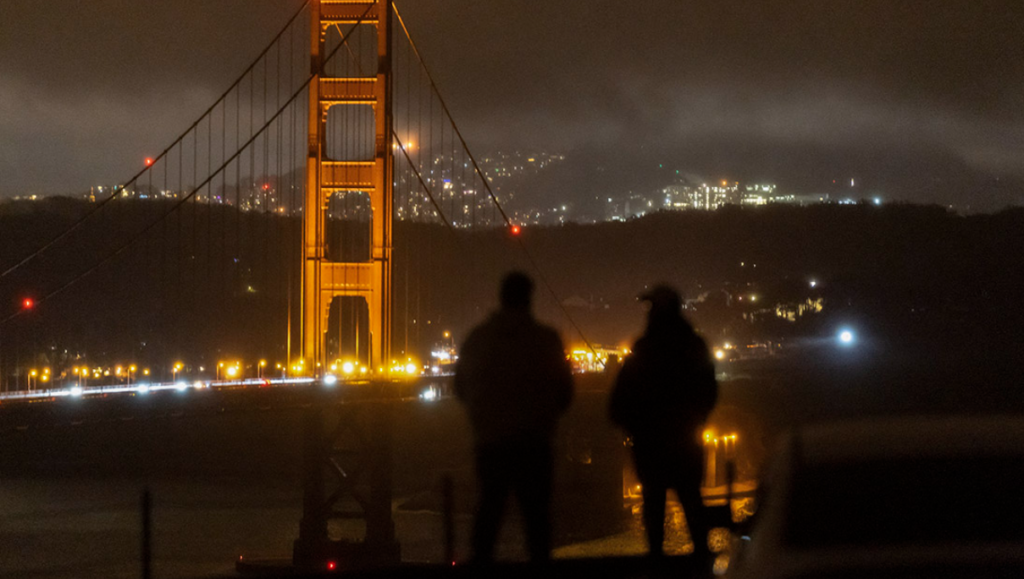 Apagón deja sin luz a 130,000 personas en San Francisco