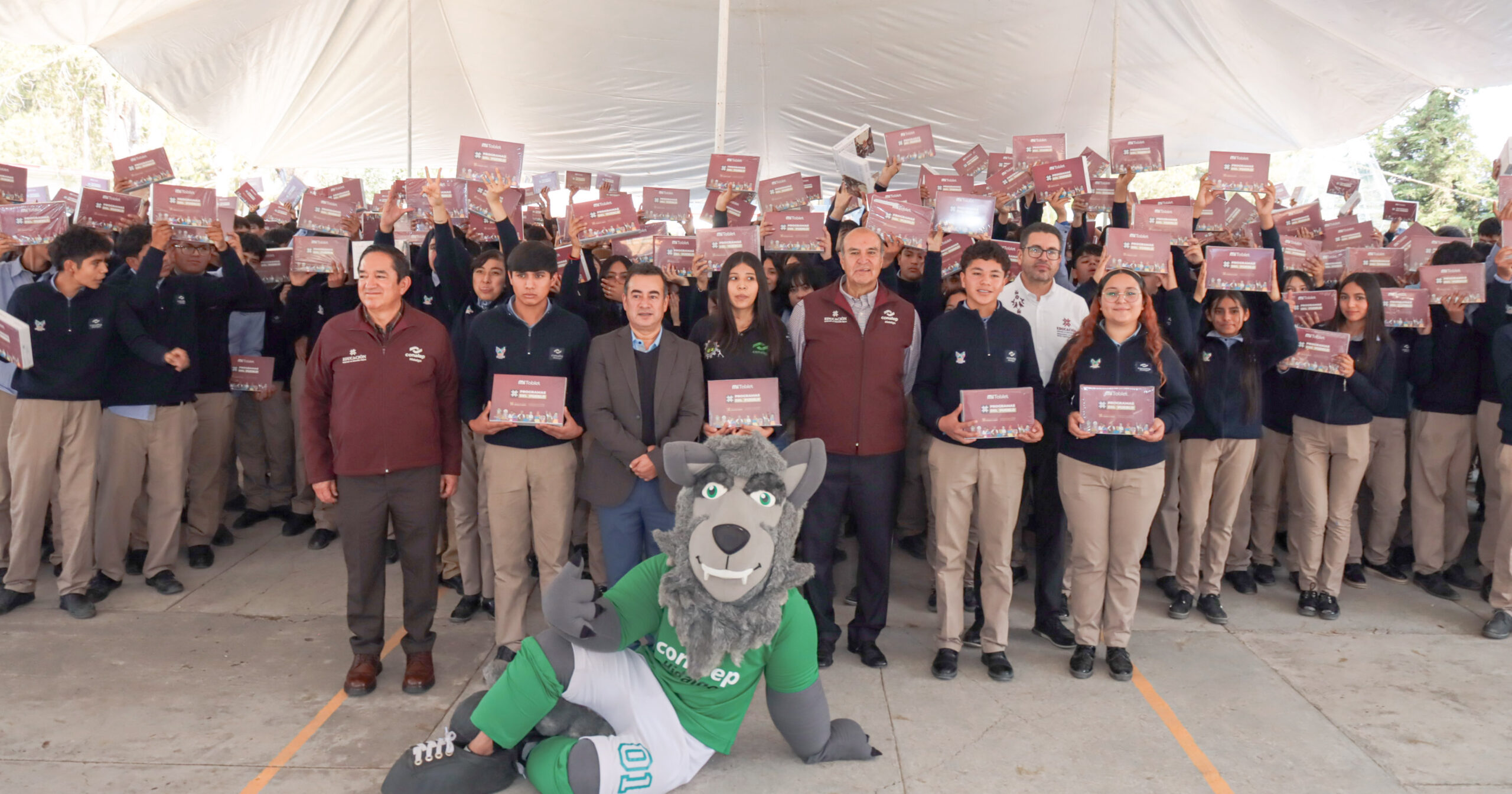 Educación digital llega a 560 estudiantes del Conalep Tepeji del Río