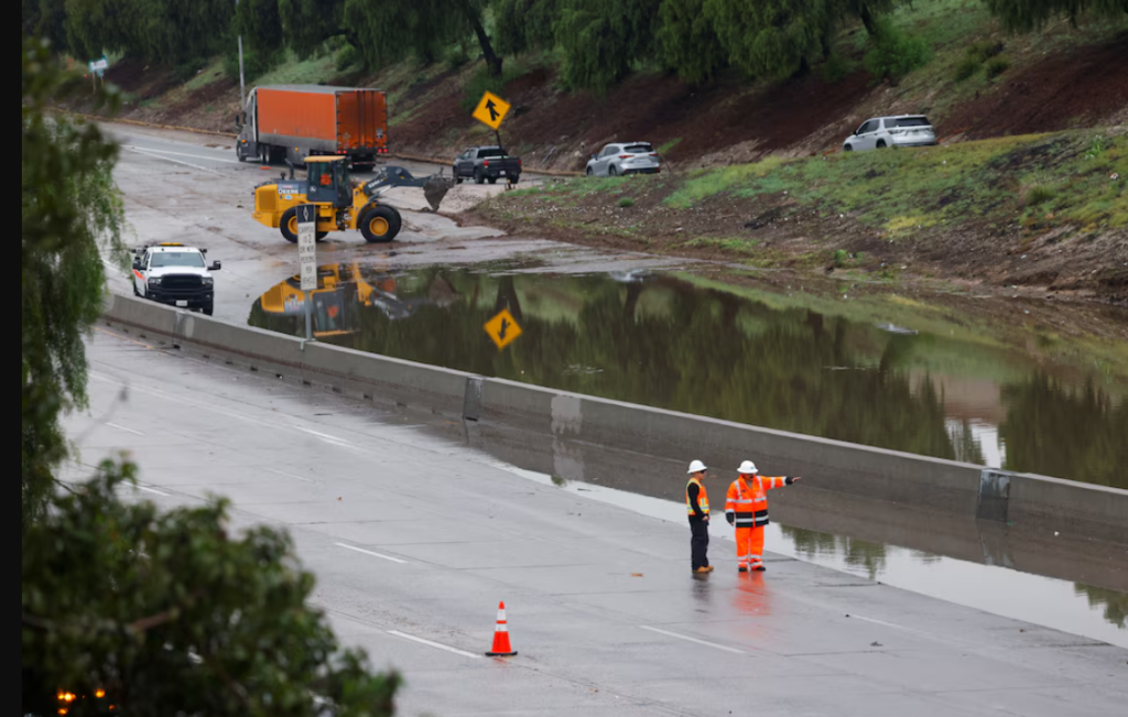 El gobernador de California declaró estado de emergencia en seis condados tras las intensas lluvias
