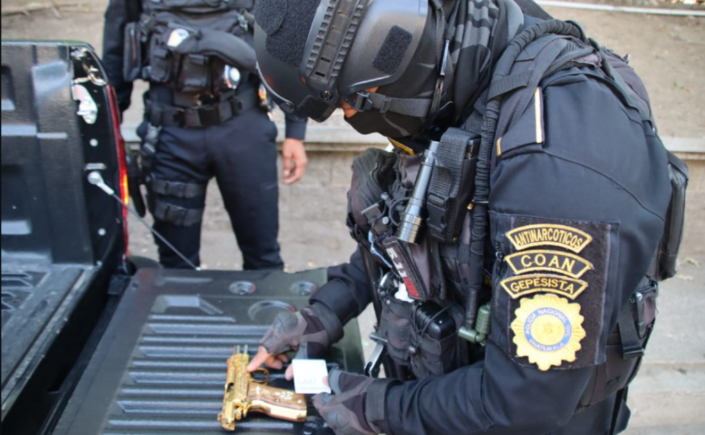 Hallan 12 cadáveres en Ciudad de Guatemala