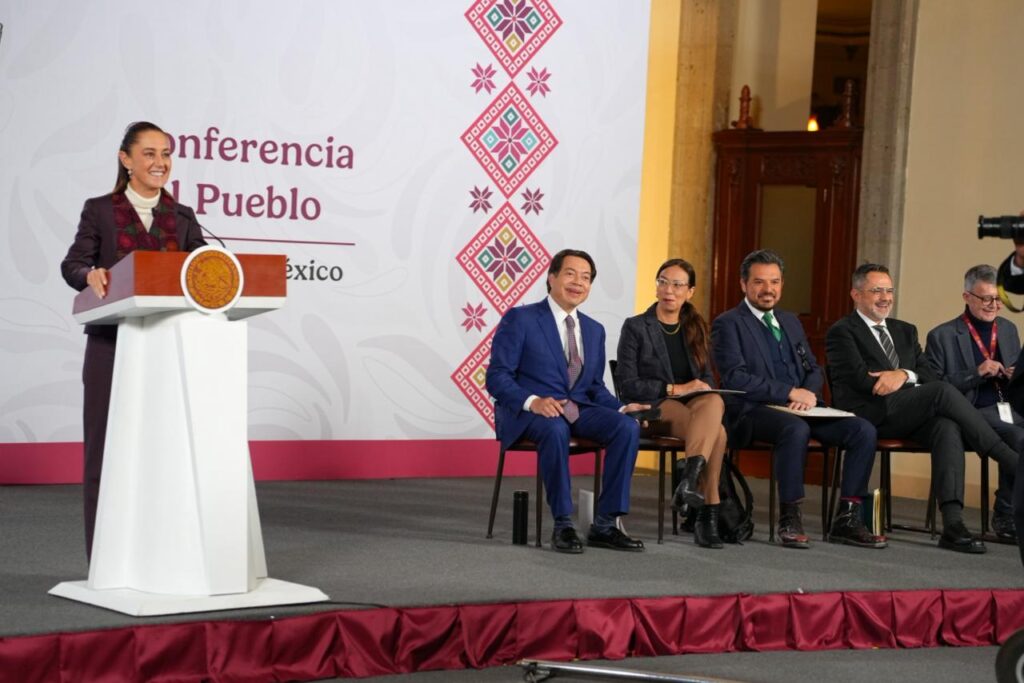 Anuncia secretario de Educación, Mario Delgado Carrillo, 130 Ciberbachilleratos para 2026