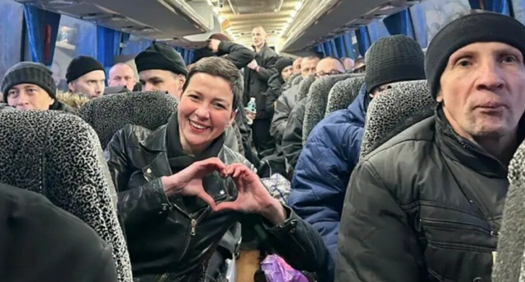 Liberan a 123 presos políticos en Bielorrusia