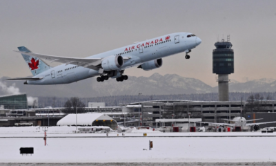 Más de 1,500 vuelos cancelados en todo el país por severo clima invernal