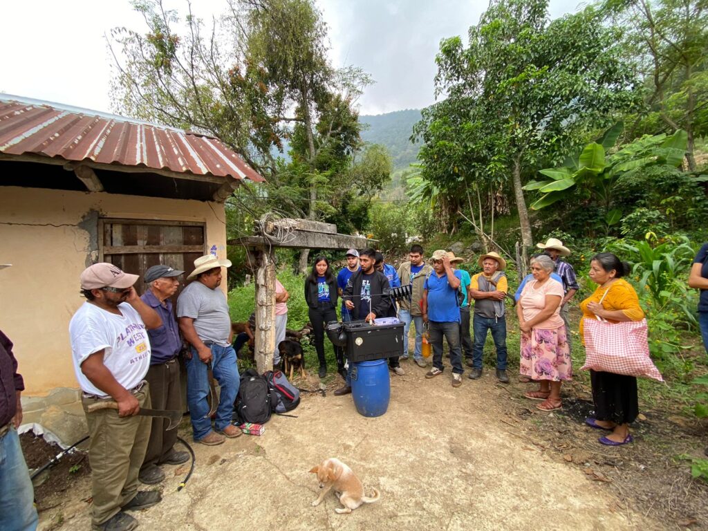 UTTT capacita a productores de café de la Sierra Gorda