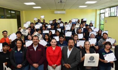 Estudiantes de la UTVM reciben reconocimiento nacional de AMESTUR
