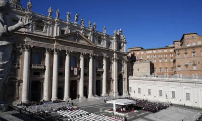 Vaticano rechaza ampliar participación de mujeres