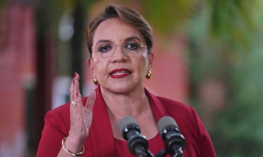 Xiomara Castro alerta sobre presunto intento de golpe de Estado