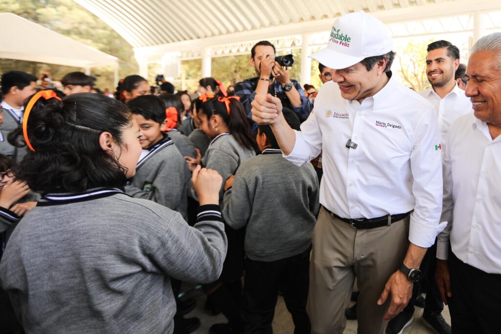 En 2025, ocho millones de estudiantes ha sido valorados en peso, salud dental y visual en 64 mil primarias públicas