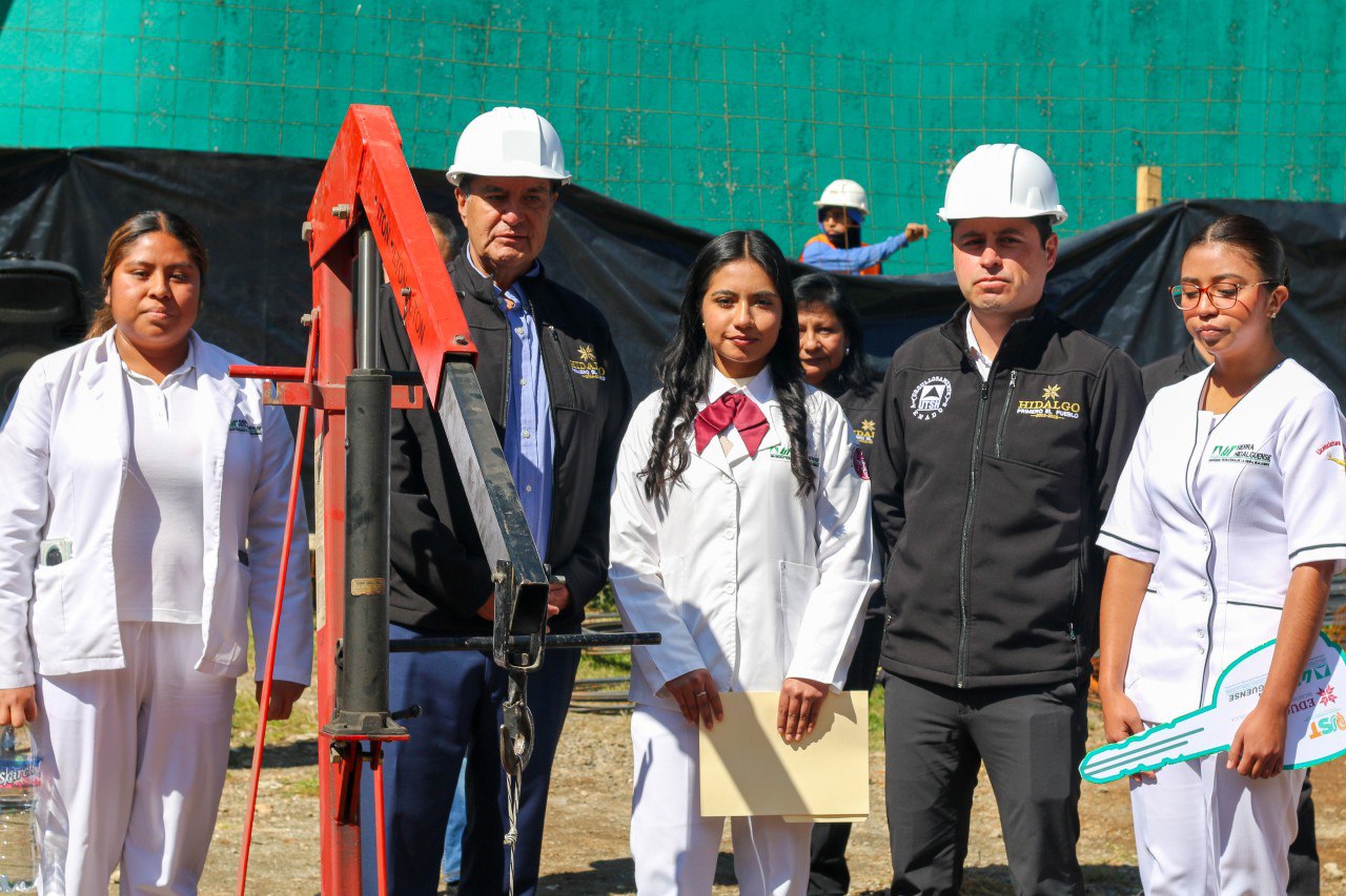 Inicia construcción del Hospital-Escuela en la UTSH