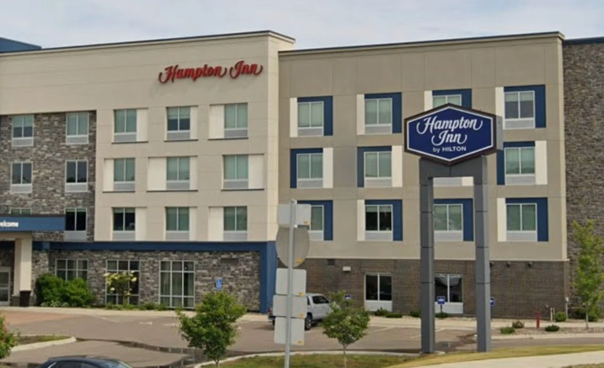 Hilton elimina franquicia de Hotel Hampton por rechazar agentes del ICE