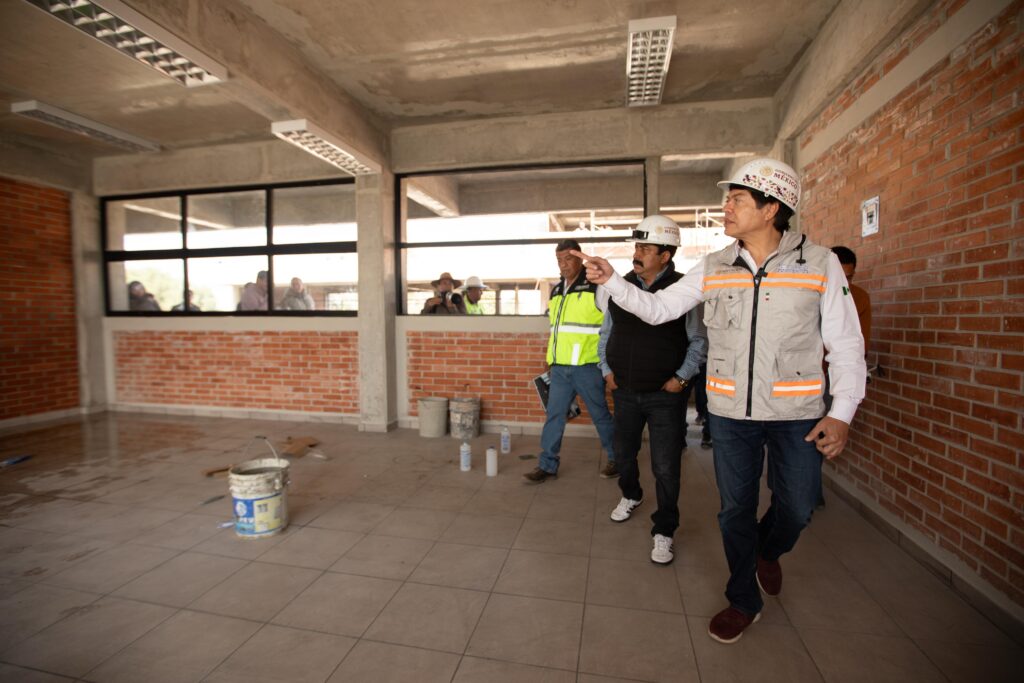 Más escuelas y más oportunidades para las y los jóvenes con 130 Ciberbachilleratos en 2026