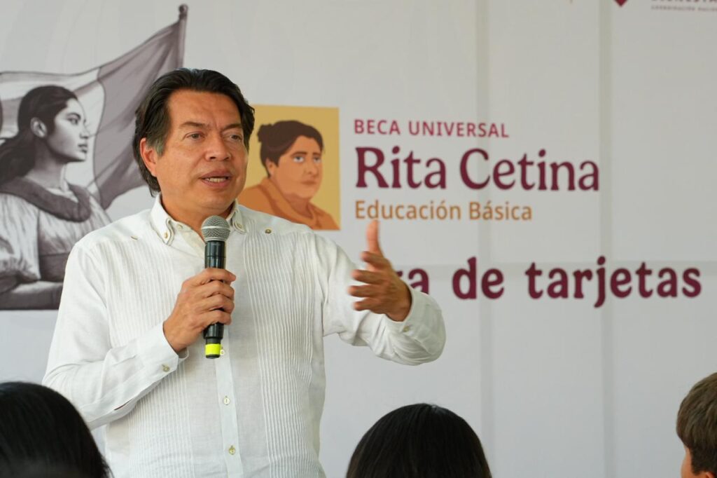 Mario Delgado participa en el Encuentro Nacional de Robótica del TecNM, acompañado de medallista mundial y campeón de robótica