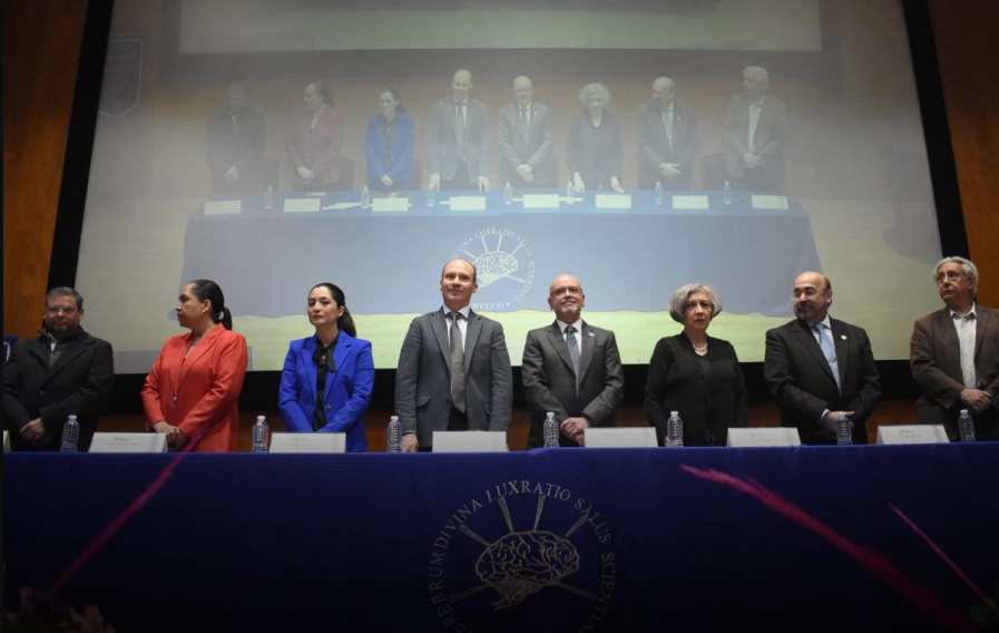 Instituto Nacional de Neurología y Neurocirugía celebra 62 años y clausura su ciclo académico 2026
