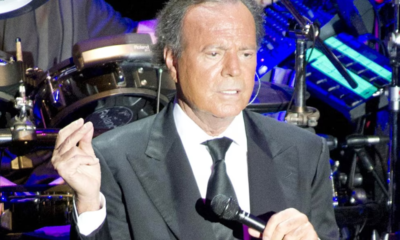 Julio Iglesias demanda a Yolanda Díaz, vicepresidenta española, por las acusaciones públicas de “abusos sexuales”