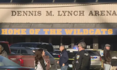 Tiroteo en un estadio de hockey sobre hielo en Estados Unidos: al menos dos muertos