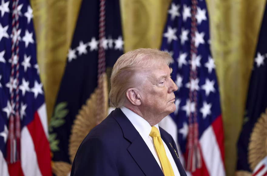 Trump anunció que aumentará los nuevos aranceles globales de EEUU de 10 a 15%