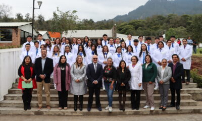 UICEH realiza ceremonia de imposición de batas