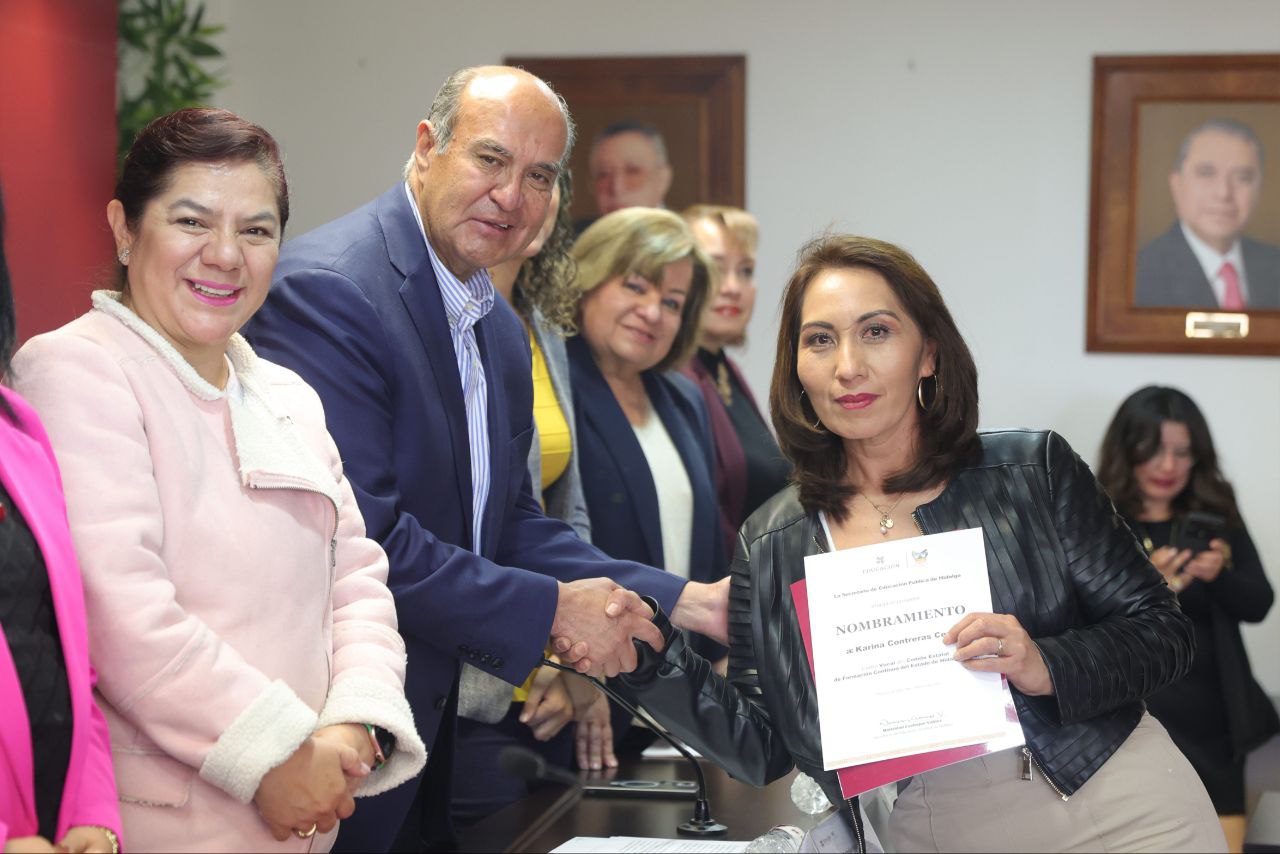 Natividad Castrejón encabeza instalación del Comité Estatal de Formación Continua