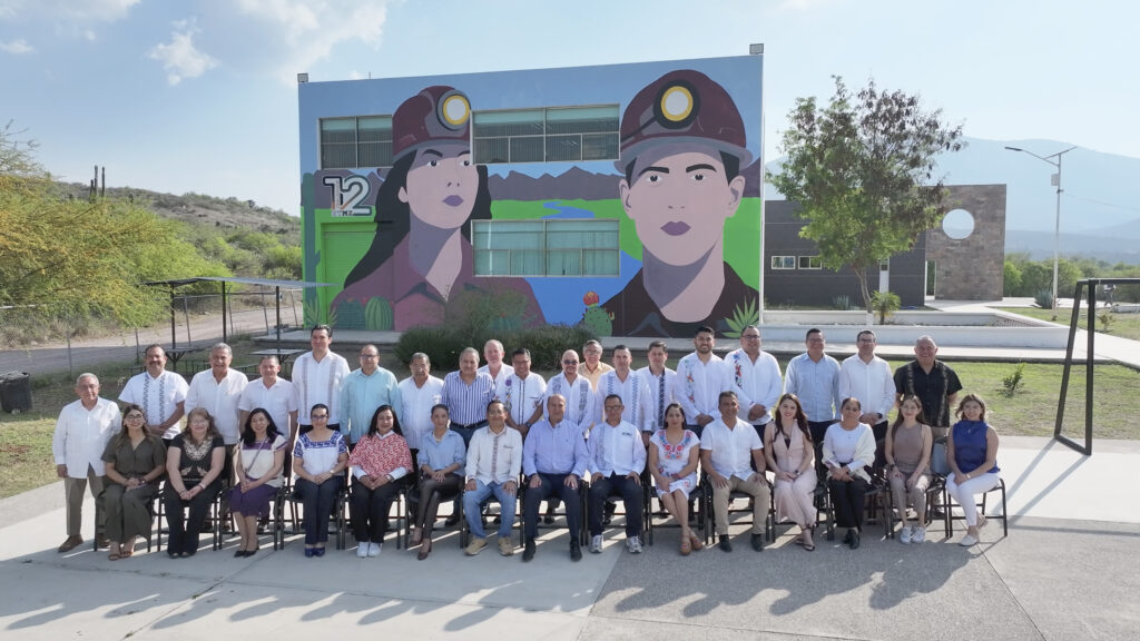 Fortalece SEPH excelencia educativa en Hidalgo