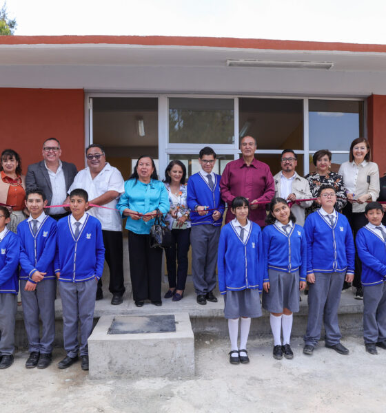 Natividad Castrejón entrega infraestructura educativa en Epazoyucan